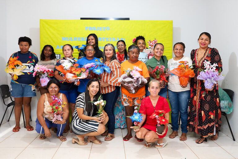 Projeto Cultural “Oficina Mulheres Arteiras: Aprendendo, Produzindo” é Ministrado no CRAS de Nova Olinda