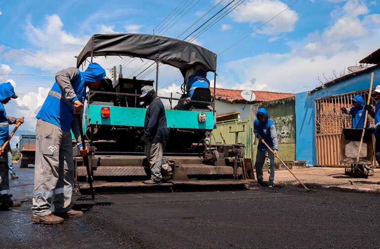 Recapeamento das ruas de Nova Olinda é retomado após período de chuvas